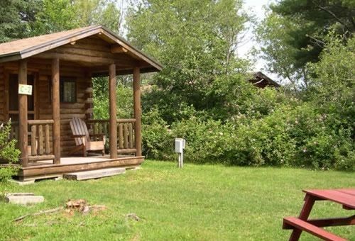 Narrows Too Camping Resort Cabin 1 Trenton Bagian luar foto